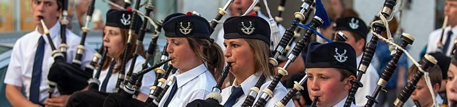 Contacting Ullapool and District Junior pipe Band